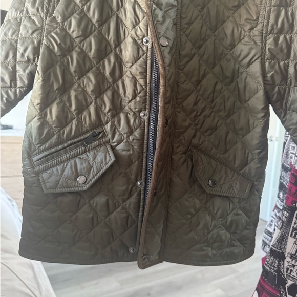 Burberry Quilted Jacket in Olive Green size 6 - Picture 9 of 9